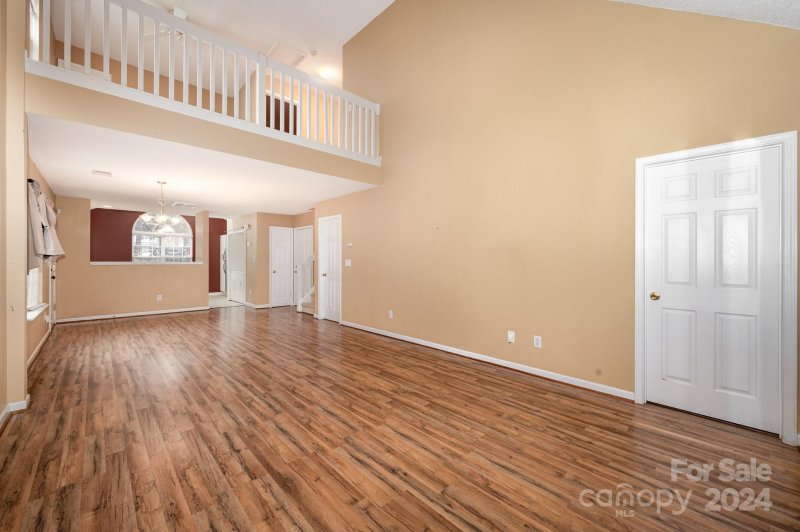 Property image 3 at 10650 Greyhound Drive, Charlotte, NC 28269