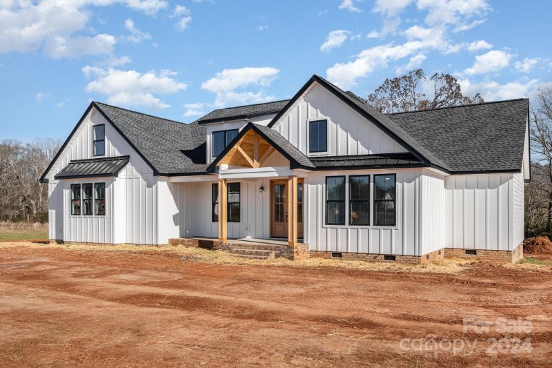 4227 Brandy Creek Court