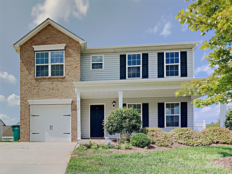 8172 Thornton Street