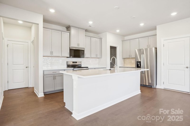 Property image 4 at 102 Obadiah Court, Troutman, NC 28115