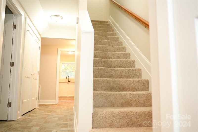 Property image 5 at 615 Stillgreen Lane, Charlotte, NC 28214