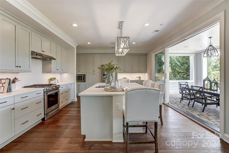 Property image 5 at 2012 Thatcher Way, Fort Mill, SC 29715