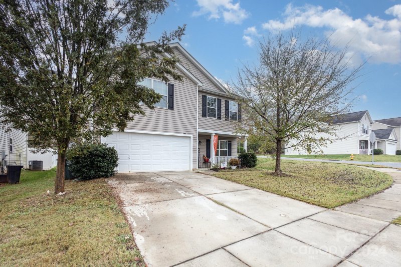 Property image 2 at 9702 Eagle Feathers Drive, Charlotte, NC 28214