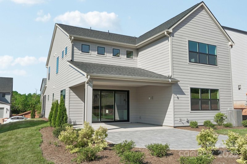 Property image 4 of 15008 Brownleigh Lane in Amara Chase, Huntersville, NC 28078