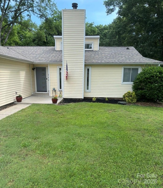 Property image 2 at 11800 Five Cedars Road, Charlotte, NC 28226