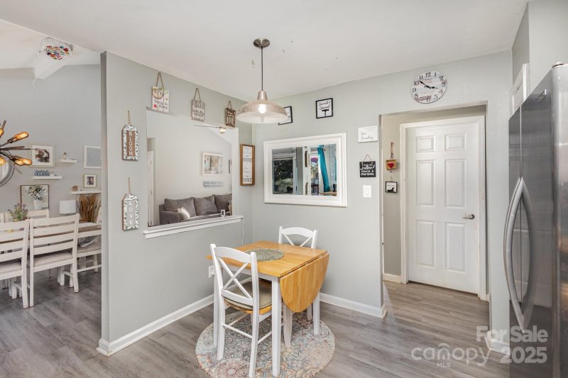 Property image 4 at 11800 Five Cedars Road, Charlotte, NC 28226