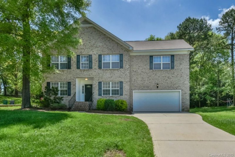 6807 Ridge Haven Lane