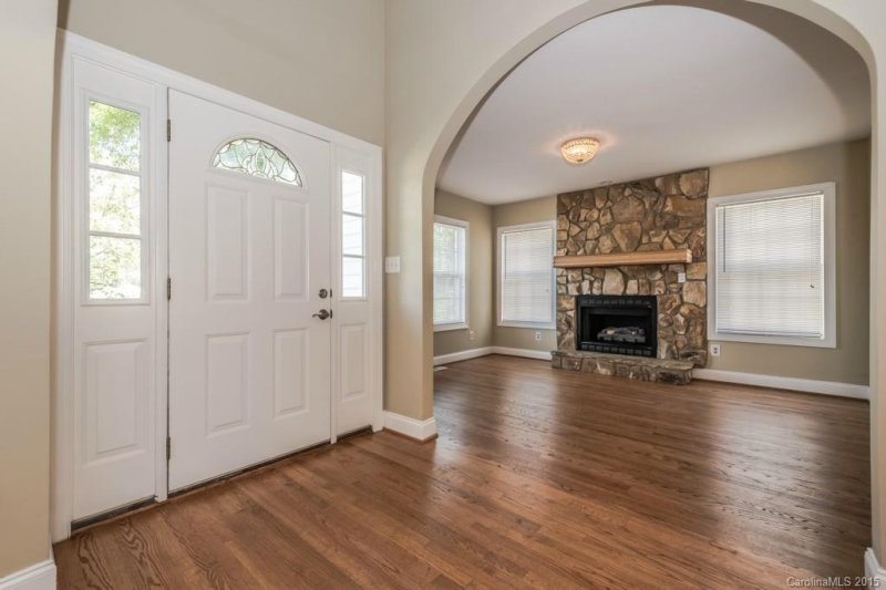 Property image 3 at 6807 Ridge Haven Lane, Charlotte, NC 28277