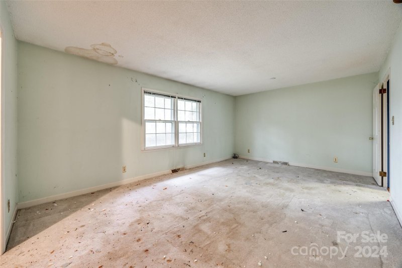 Property image 4 at 7834 Rainbow Drive, Charlotte, NC 28227