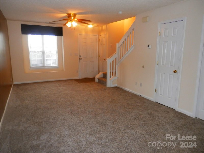 Property image 4 at 1917 Billingsville School Court, Charlotte, NC 28214