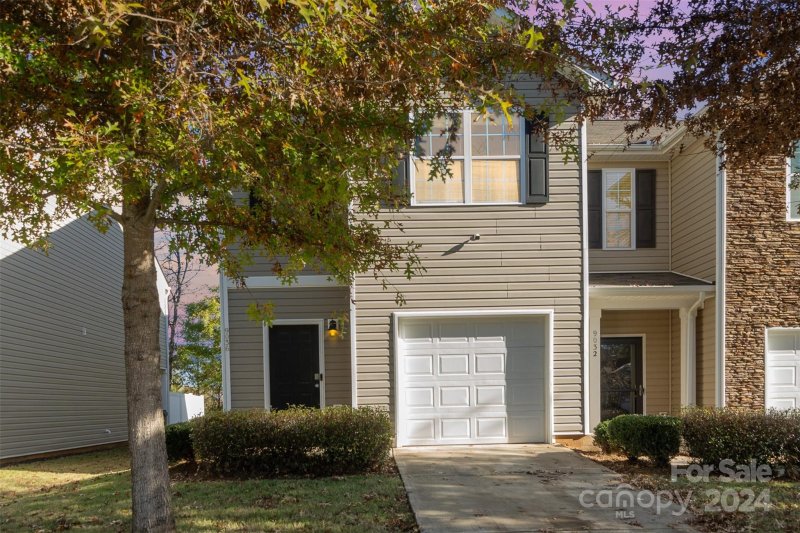 Property image 2 of 9036 Bradstreet Commons Way in Crossley Village, Charlotte, NC 28215