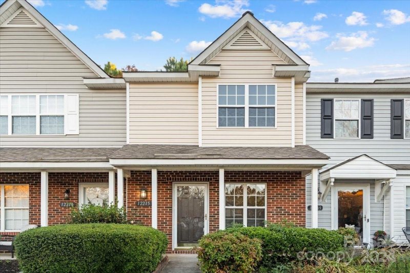 Property image 2 at 12215 Hood Bend Court, Charlotte, NC 28273