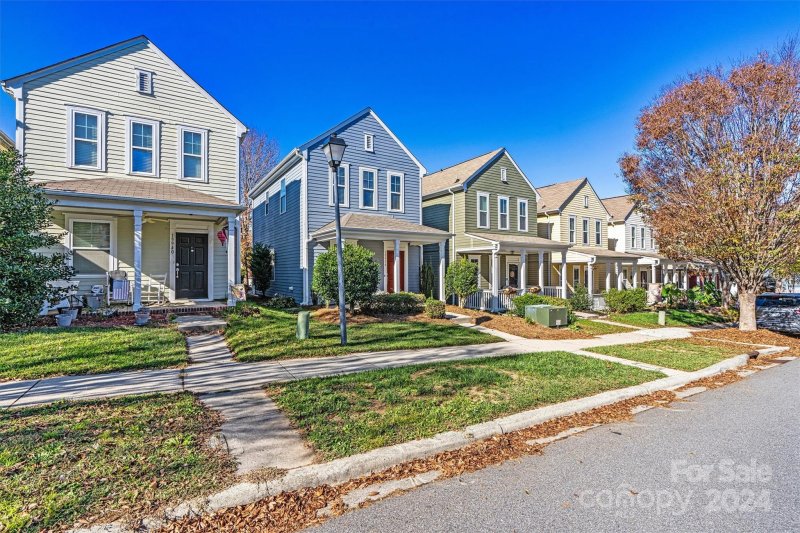 Property image 5 at 15936 Rose Glenn Lane, Davidson, NC 28036