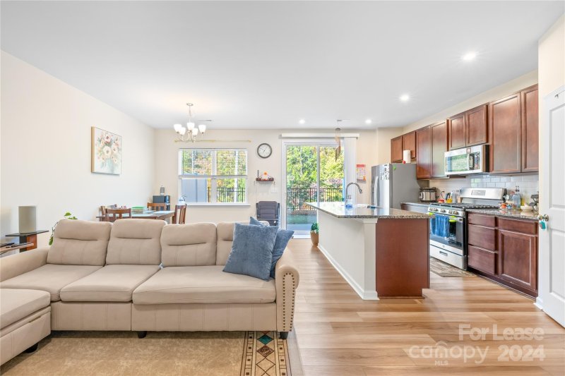 Property image 3 at 1043 Grays Mill Road, Charlotte, NC 28215