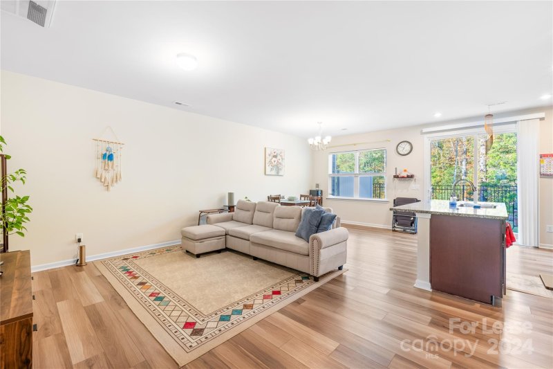 Property image 4 at 1043 Grays Mill Road, Charlotte, NC 28215