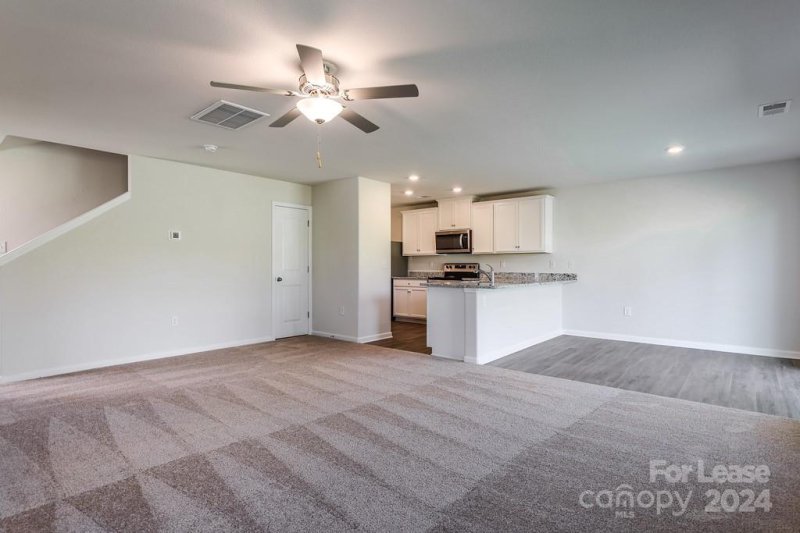 Property image 5 at 8113 Derby Woods Lane, Charlotte, NC 28214