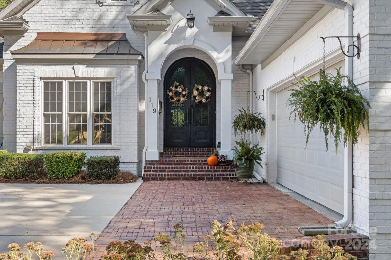 Property image 2 at 119 Cabana Drive, Mooresville, NC 28117