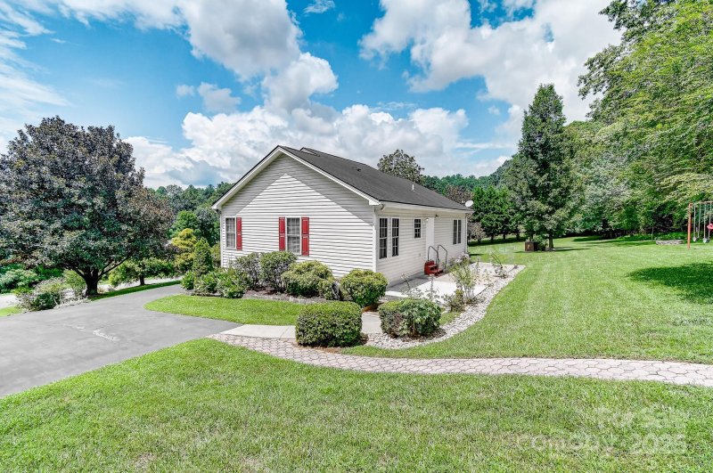 Property image 2 of 99999 Black Bear Ridge Trail in Rock Creek, Zirconia, NC 28790