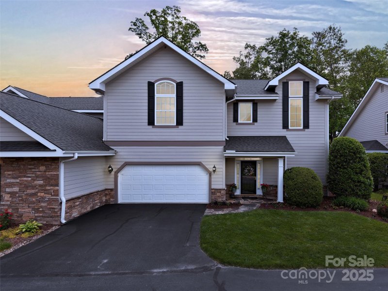 67 Towne Place Drive