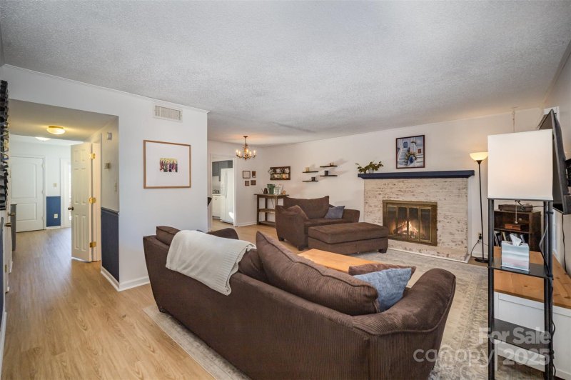 Property image 5 at 1517 Lansdale Drive, Charlotte, NC 28205