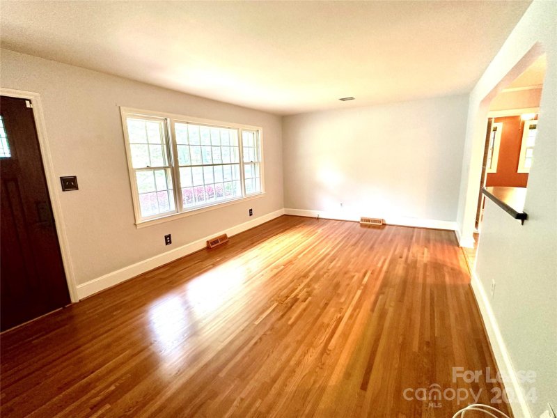 Property image 2 at 4838 Amity Place, Charlotte, NC 28212