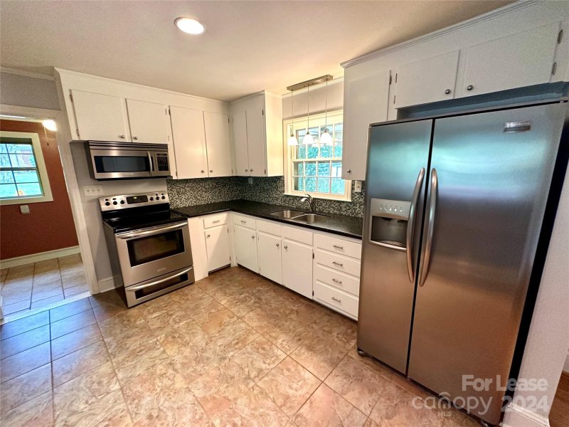 Property image 4 at 4838 Amity Place, Charlotte, NC 28212