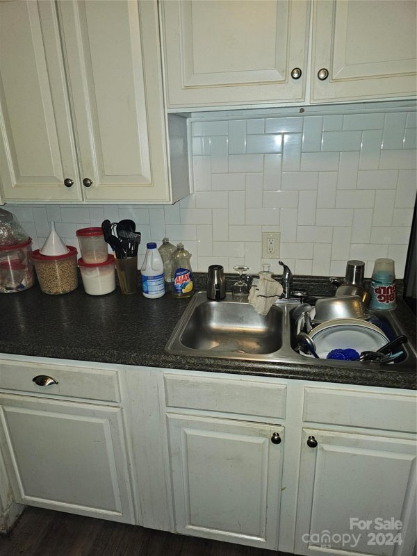 Property image 5 at 1905 Lasalle Street, Charlotte, NC 28216