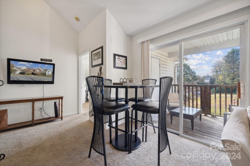 Property image 5 at 2523 Carya Pond Lane, Charlotte, NC 28212