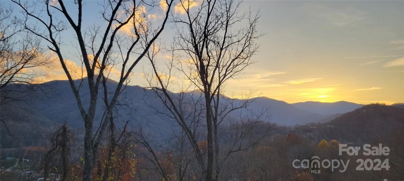 Property image 2 at 92 Prestige Point, Waynesville, NC 28785