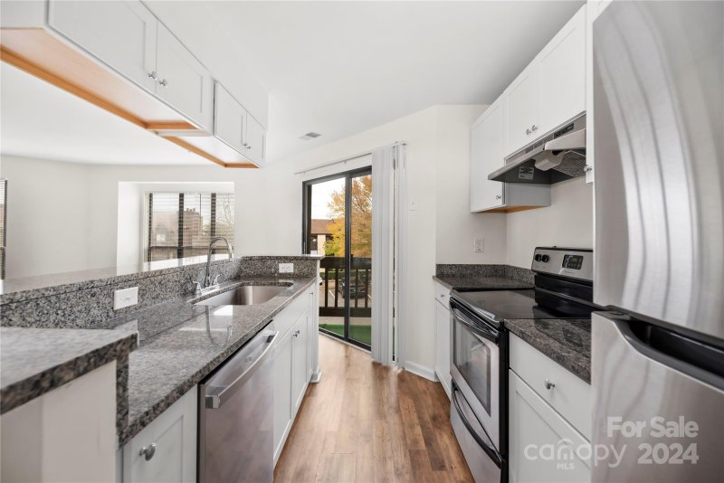 8220 Cedar Glen Drive