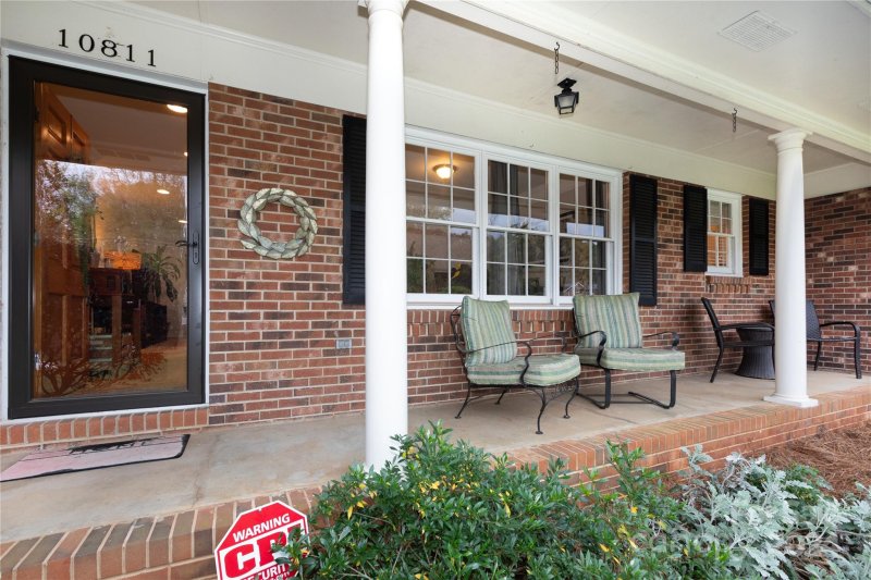 Property image 3 at 10811 S Ford Road, Charlotte, NC 28214