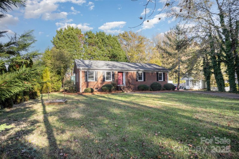 Property image 4 at 11028 S Ford Road, Charlotte, NC 28214