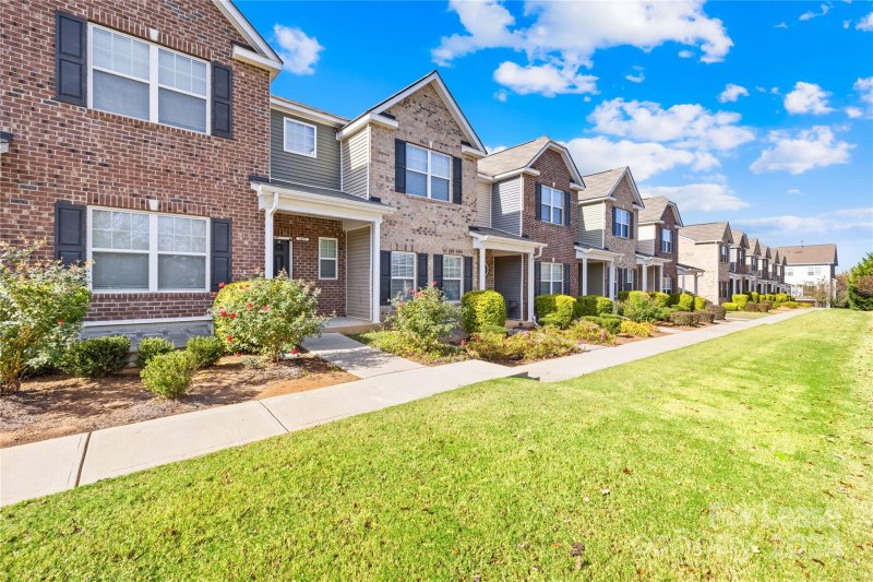 Property image 2 at 6405 Prosperity Church Road, Charlotte, NC 28269