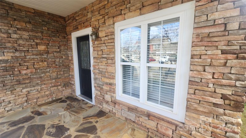 Property image 2 at 110 Waterlynn Club Drive, Mooresville, NC 28117