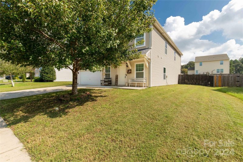 Property image 3 at 5087 Meanna Drive, Clover, SC 29710