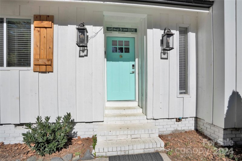 Property image 2 of 11116 Vista Canyon Drive in Falconbridge, Charlotte, NC 28226