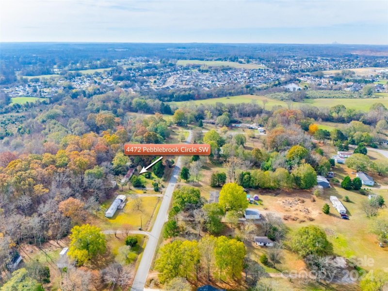 Property image 5 at 4472 Pebblebrook Circle, Concord, NC 28027