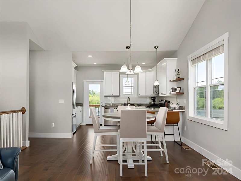 Property image 4 at 95 Leyland Circle, Hendersonville, NC 28792