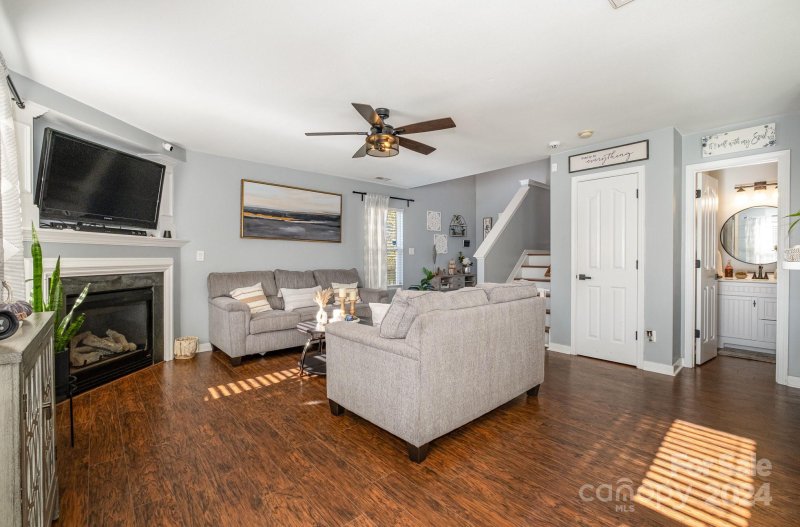 Property image 5 at 2723 N Valley Court, Charlotte, NC 28273