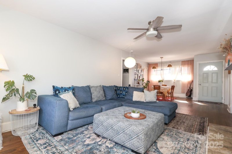 Property image 4 at 2701 Palm Avenue, Charlotte, NC 28205