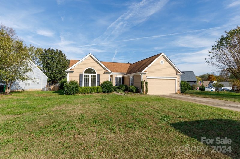 Property image 3 at 12319 Jacquelyn Court, Charlotte, NC 28273