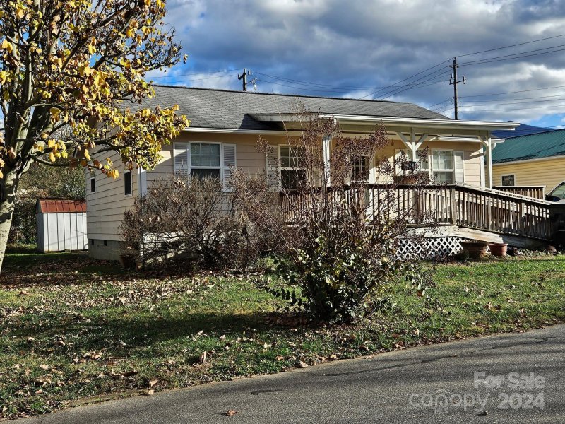 Property image 3 at 254 Westwood Circle, Waynesville, NC 28786