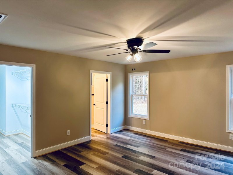 Property image 3 at 3488 Storybrook Lane, Sherrills Ford, NC 28673