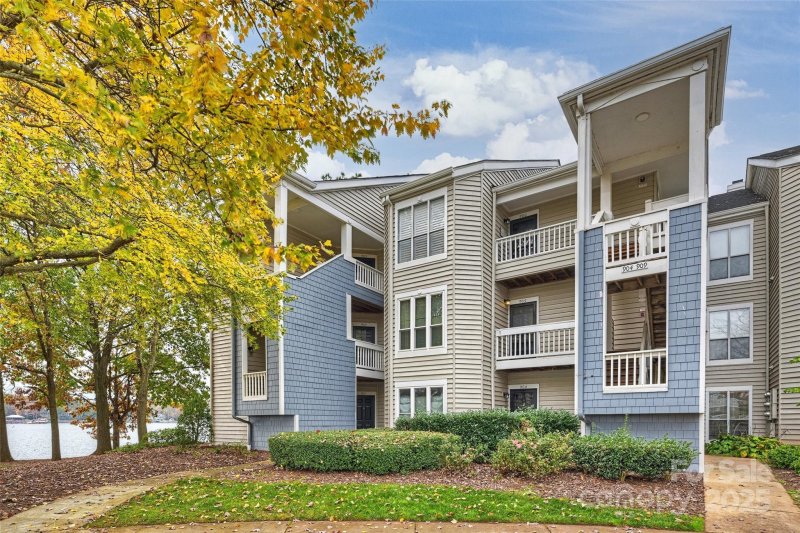 Southpoint, Davidson Community