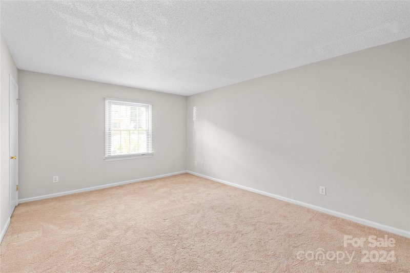 Property image 5 at 4743 Hedgemore Drive, Charlotte, NC 28209