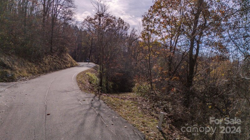 Property image 3 at 17 Broken Arrow Trail, Canton, NC 28716