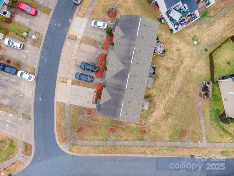 Property image 5 at 1708 Holliford Court, Charlotte, NC 28215