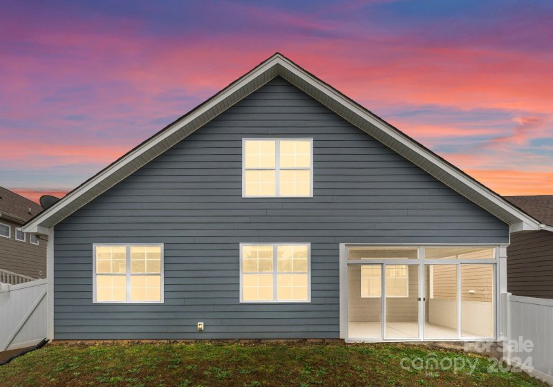 Property image 2 at 3698 Summer Haven Drive, Sherrills Ford, NC 28673