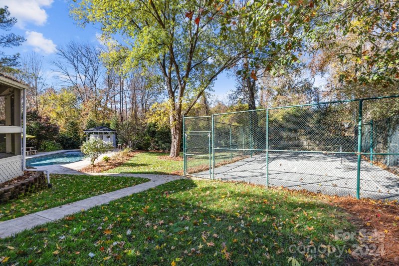 Property image 3 at 7718 Covey Chase Drive, Charlotte, NC 28210