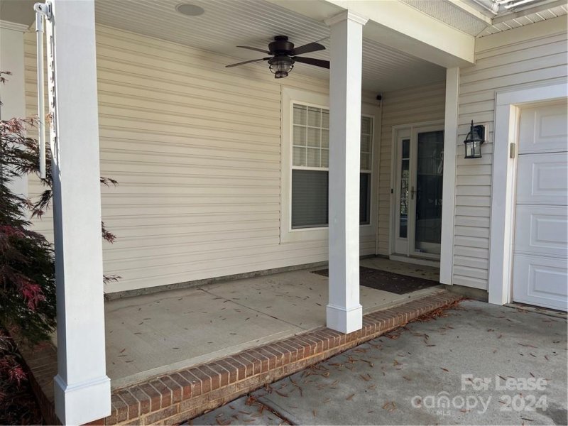 Property image 3 at 13317 Centennial Commons Parkway, Huntersville, NC 28078
